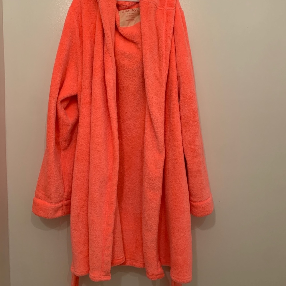 Xhilaration neon pink fuzzy robe with hat